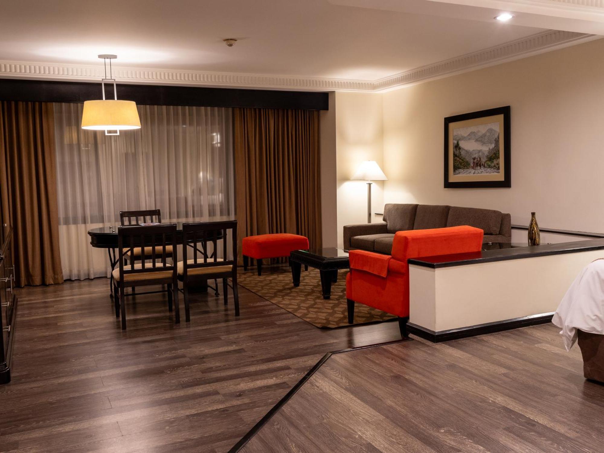 Tikal Futura Hotel & Convention Center Guatemalaváros Szoba fotó